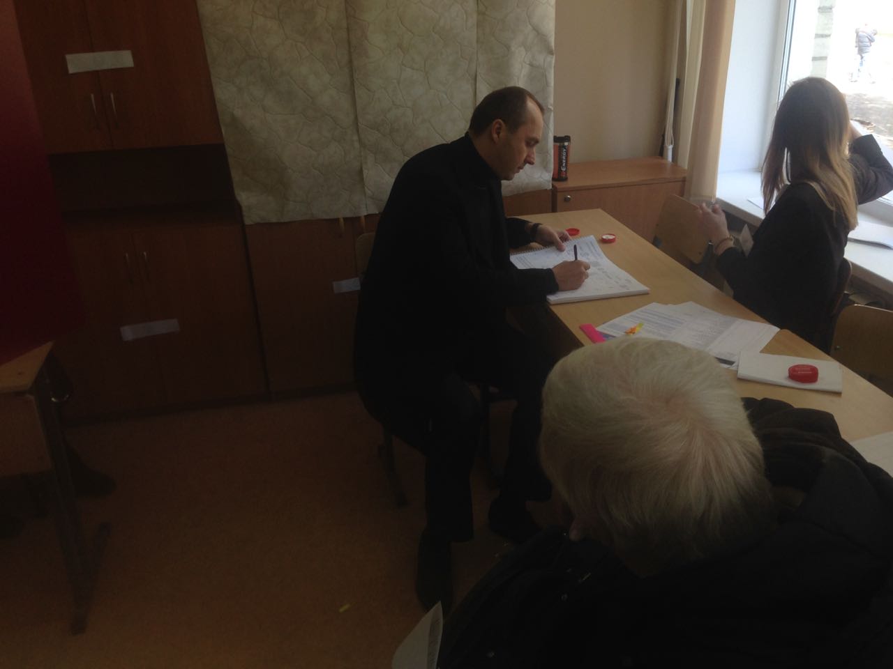 Михаил Клименко проголосовал на праймериз «Единой России»